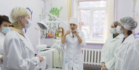 ВИДЕО. Мероприятия к Международному дню стоматолога проходят в Гомеле