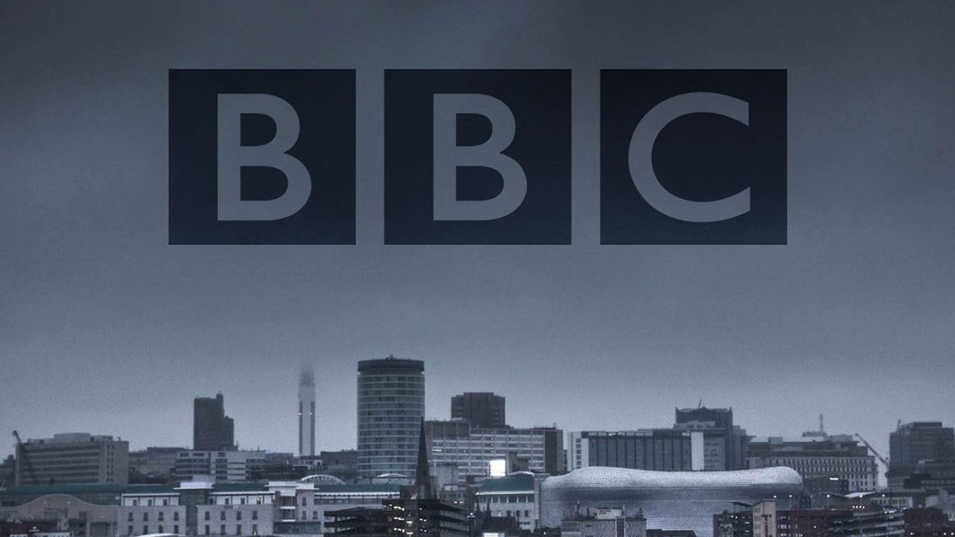 Bbc что это. Bbc канал. ВВС Телеканал. Bbc News логотип. Bbc заставка.