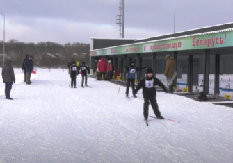 В Гомеле начался районный этап республиканских соревнований по биатлону «Снежный снайпер»