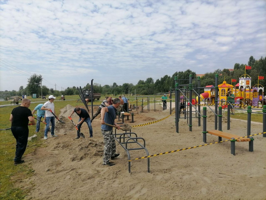 news_2023-06-17-субботник6.jpg